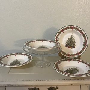 CHRISTOPHER RADKO TRADITIONS HOLIDAY CELEBRATION 9 1/8” BOWLS SET (4)